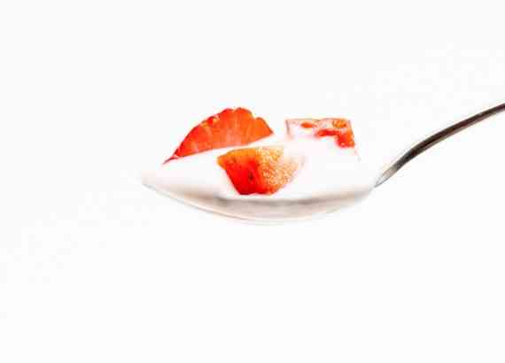 Erdbeer Joghurtschnitten