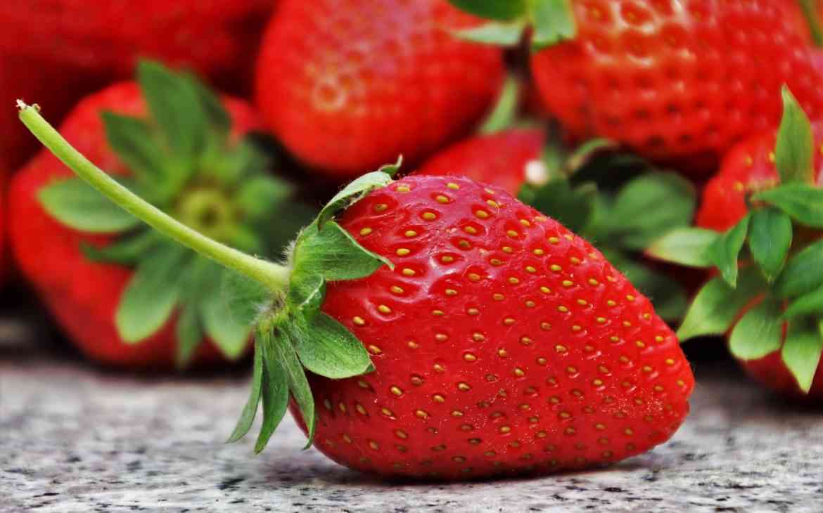 Spargelrisotto mit Erdbeeren